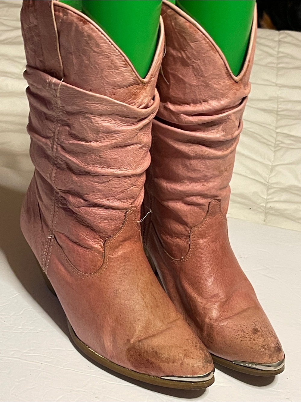 Dingo Womens Dusty Pink Slouchy Western Boots. Size 7 1/2 m
